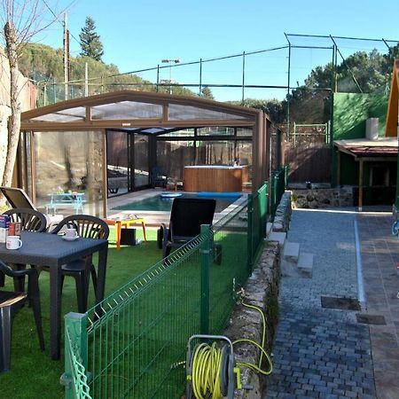 Complejo Casas Rurales Mansiones Y Villas Deluxe Collado Mediano Bagian luar foto