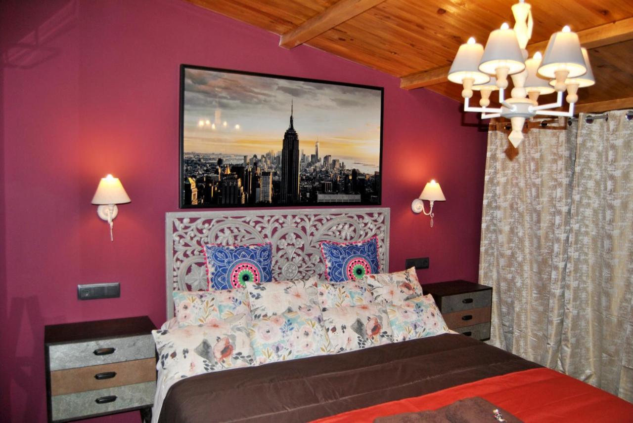 Complejo Casas Rurales Mansiones Y Villas Deluxe Collado Mediano Bagian luar foto