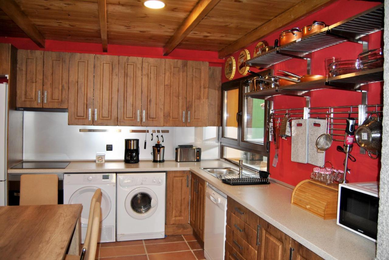 Complejo Casas Rurales Mansiones Y Villas Deluxe Collado Mediano Bagian luar foto